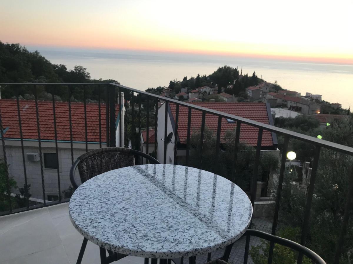 Rezevici Boutique Villa Petrovac Exteriör bild