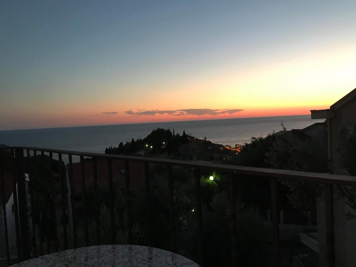 Rezevici Boutique Villa Petrovac Exteriör bild
