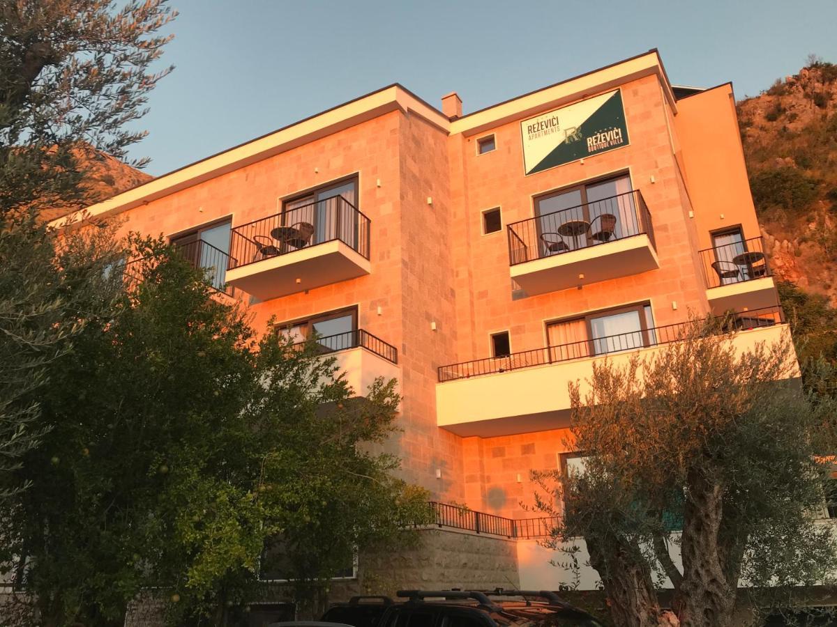 Rezevici Boutique Villa Petrovac Exteriör bild