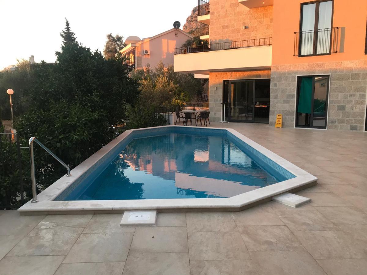 Rezevici Boutique Villa Petrovac Exteriör bild