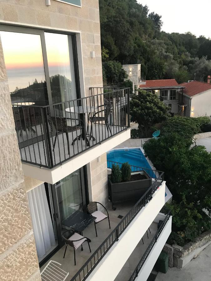 Rezevici Boutique Villa Petrovac Exteriör bild