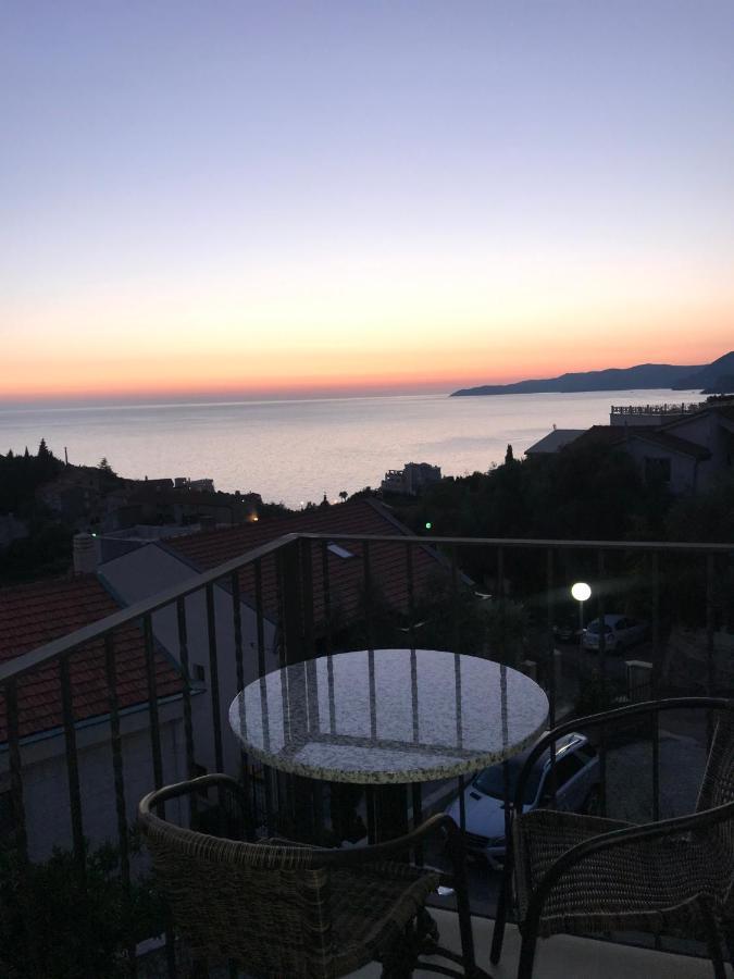 Rezevici Boutique Villa Petrovac Exteriör bild