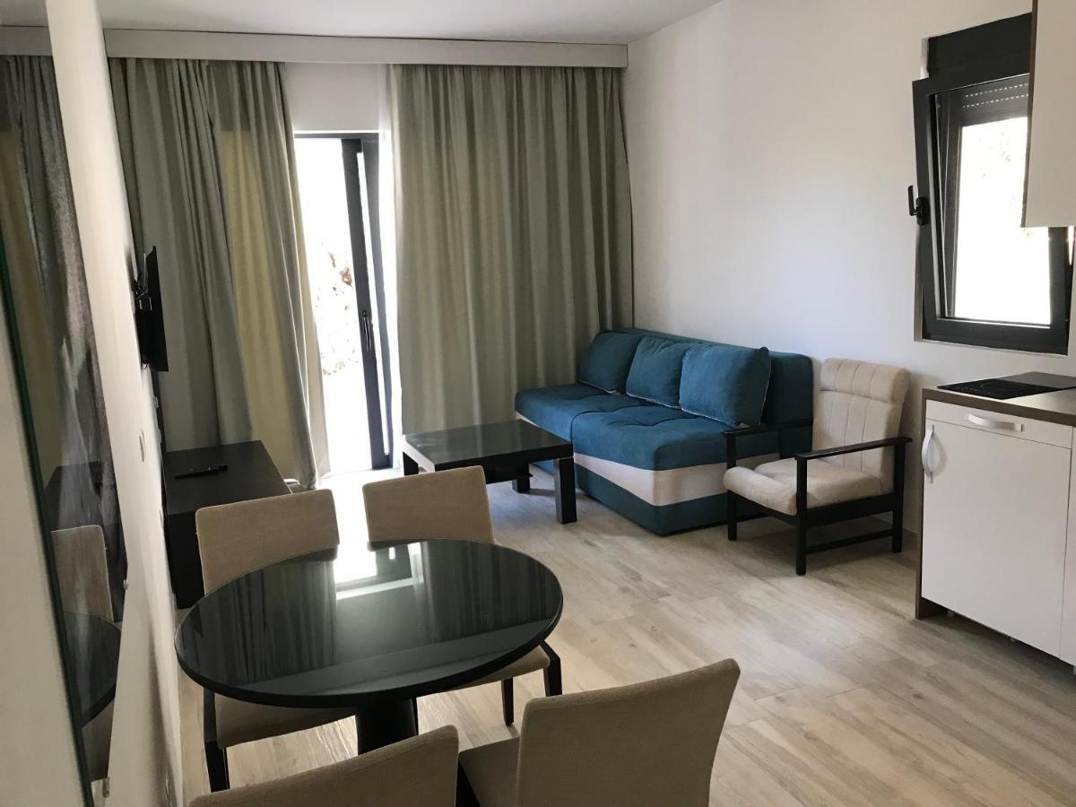 Rezevici Boutique Villa Petrovac Exteriör bild